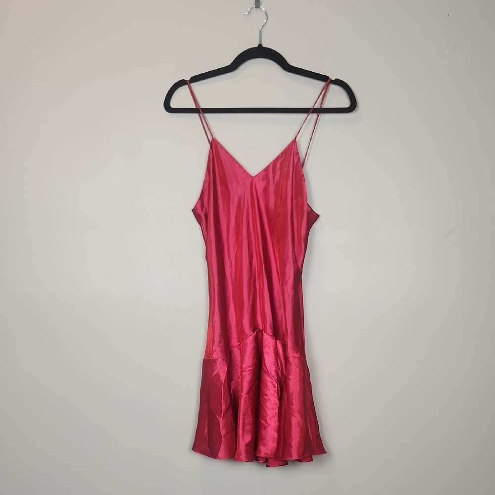 Vintage Gold Label Victoria's Secret Red  Satin Slip Nightie Size‎ Small